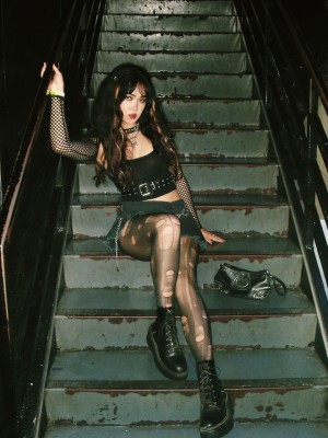 Natalie Tran Photo #10