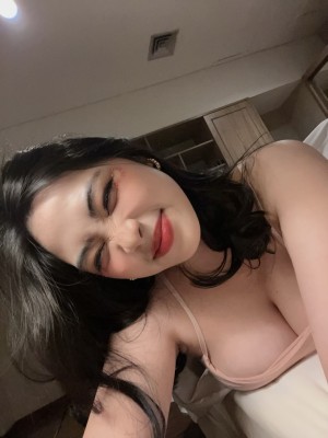 Cloudandpink Photo #6