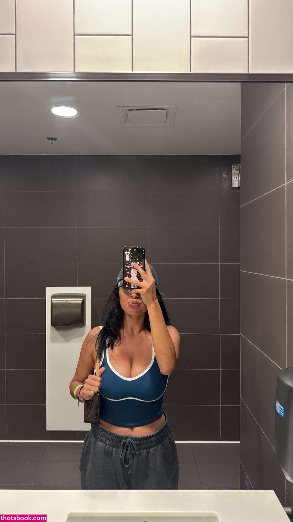 Mikasavader Photo #3