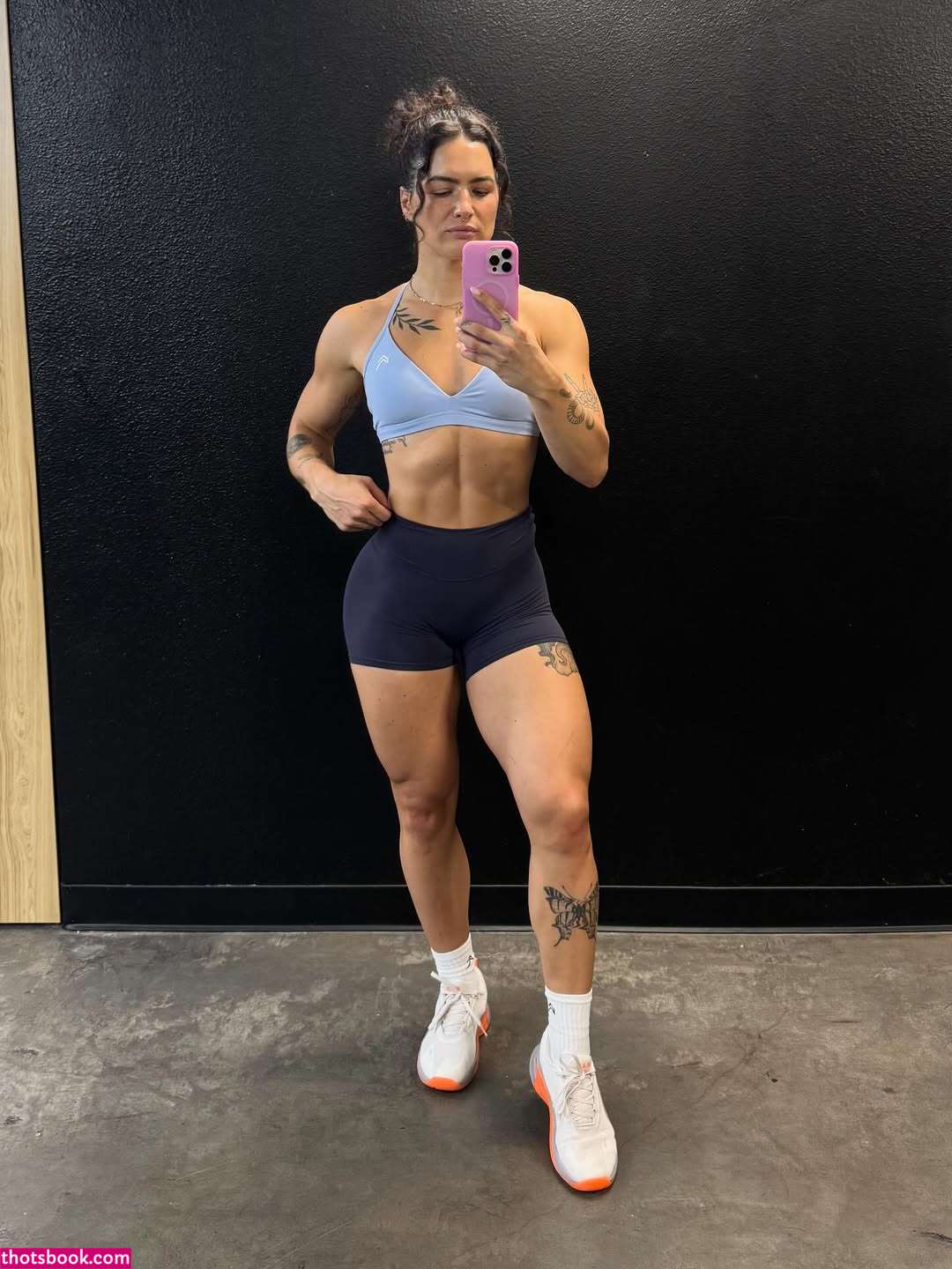 Kelly Matthews Photo #35