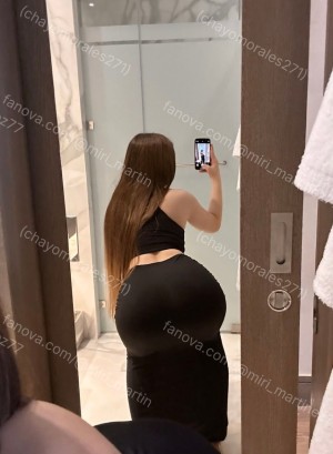 Miri Martinez Photo #13