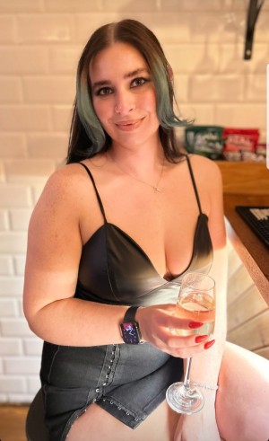 Morticia Adms Photo #4