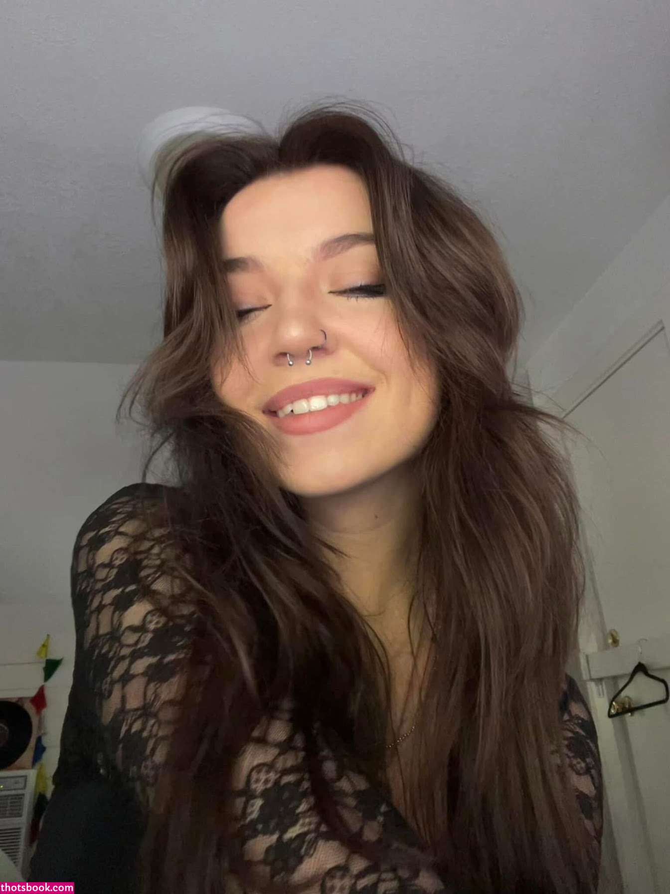 Olivia Kirsch Photo #2