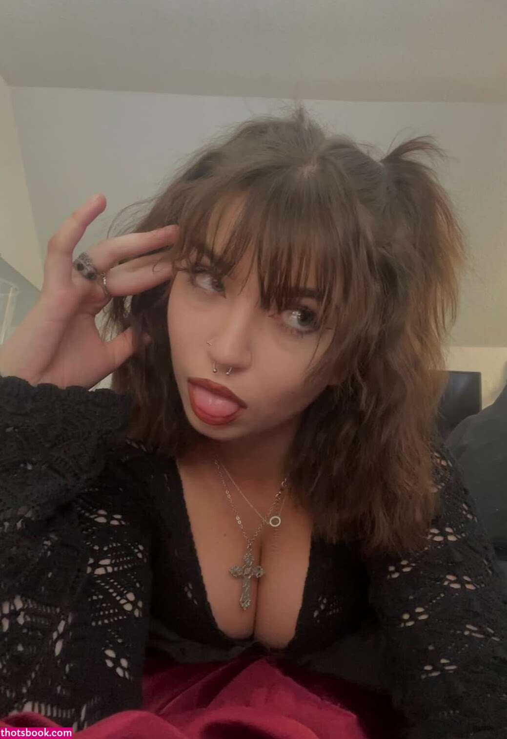 Olivia Kirsch Photo #17