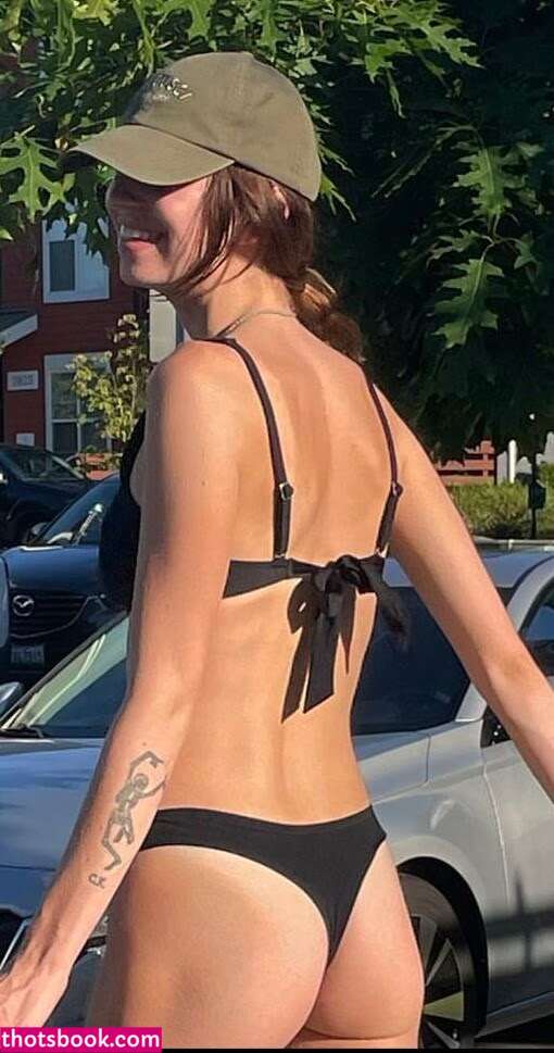 Olivia Kirsch Photo #19