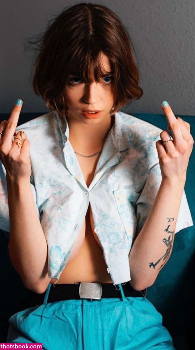 Olivia Kirsch Photo #25