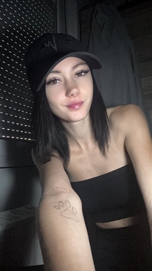 Herminoyou Photo #65