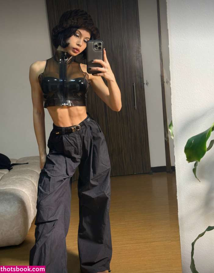 Nana Belle Photo #24