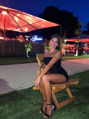 Debora Goncalves Photo #40