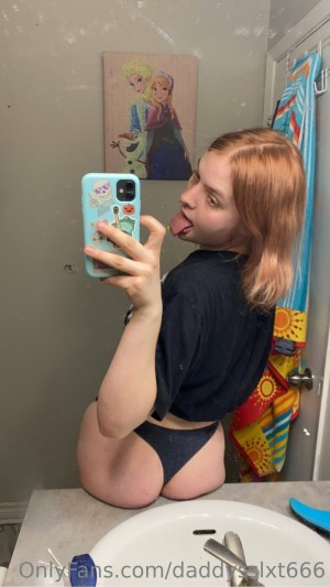 Makayla Vanriel Photo #6