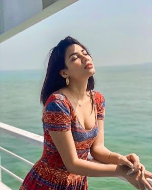 Shivani Singh Photo #25