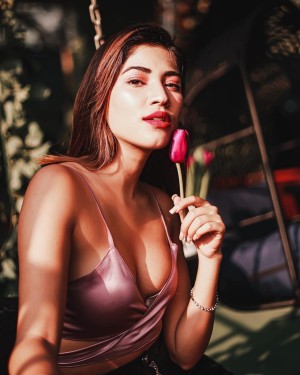 Shivani Singh Photo #36