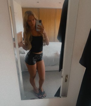 Bethany Webster Photo #19