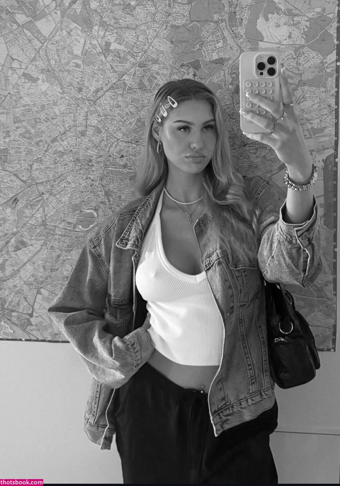 Caro Konrad Photo #7