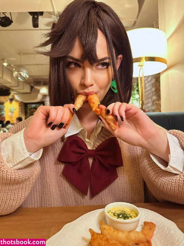 Eizzil Eltsihw Photo #9