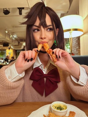 Eizzil Eltsihw Photo #3