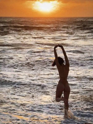 Eizzil Eltsihw Photo #23