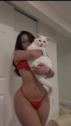 Ana Julieta Photo #18