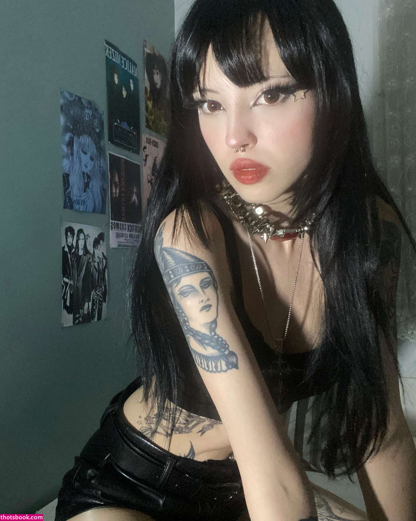 Sybilvanex Photo #12