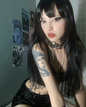 Sybilvanex Photo #12