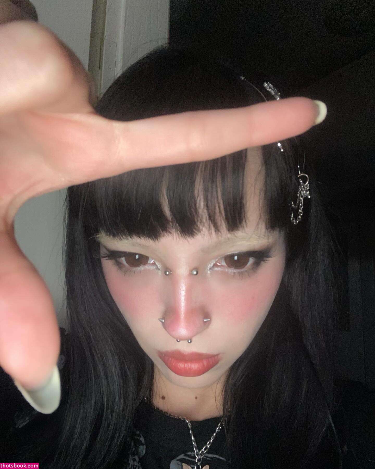 Sybilvanex Photo #20