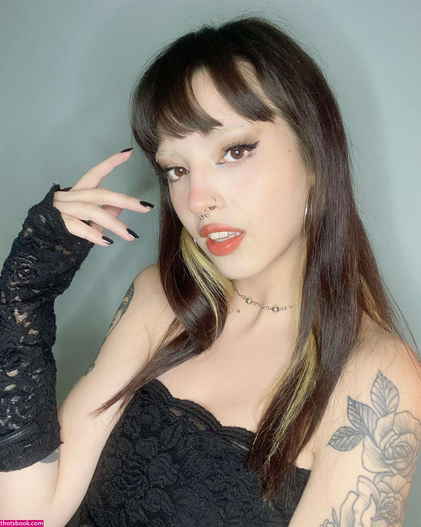 Sybilvanex Photo #45