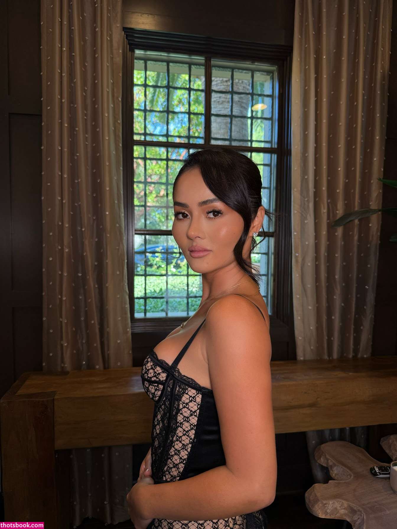 Elaine Kim Photo #23