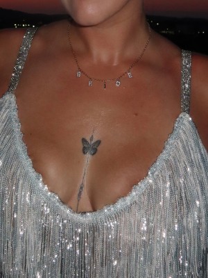 Esther Burden Photo #8