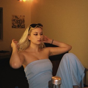 Kayla Wiggins Photo #1