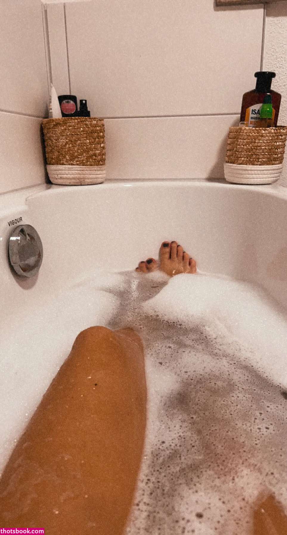 Nadine Freund Photo #6