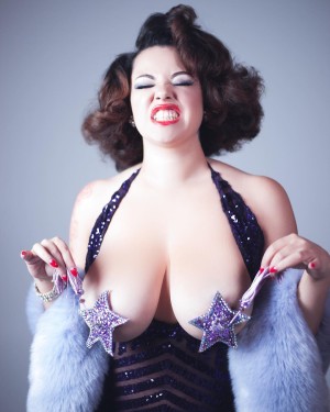 Mika Romantic Photo #2