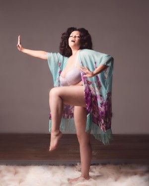 Mika Romantic Photo #12