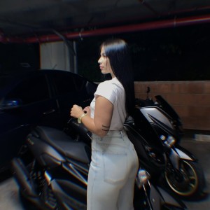 Sam Lewins Photo #13