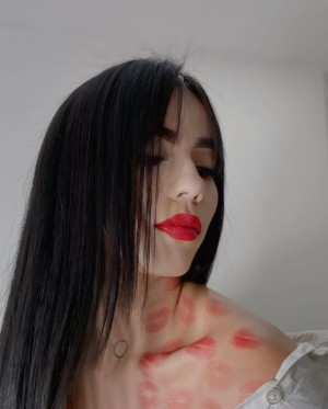 Sam Lewins Photo #15