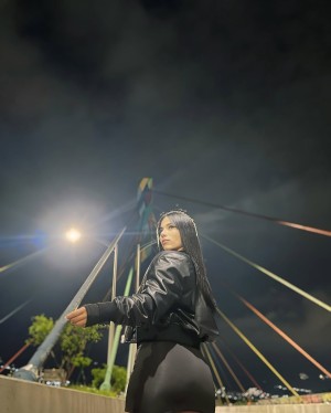 Sam Lewins Photo #21