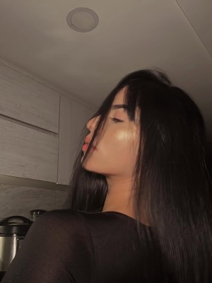 Sam Lewins Photo #25