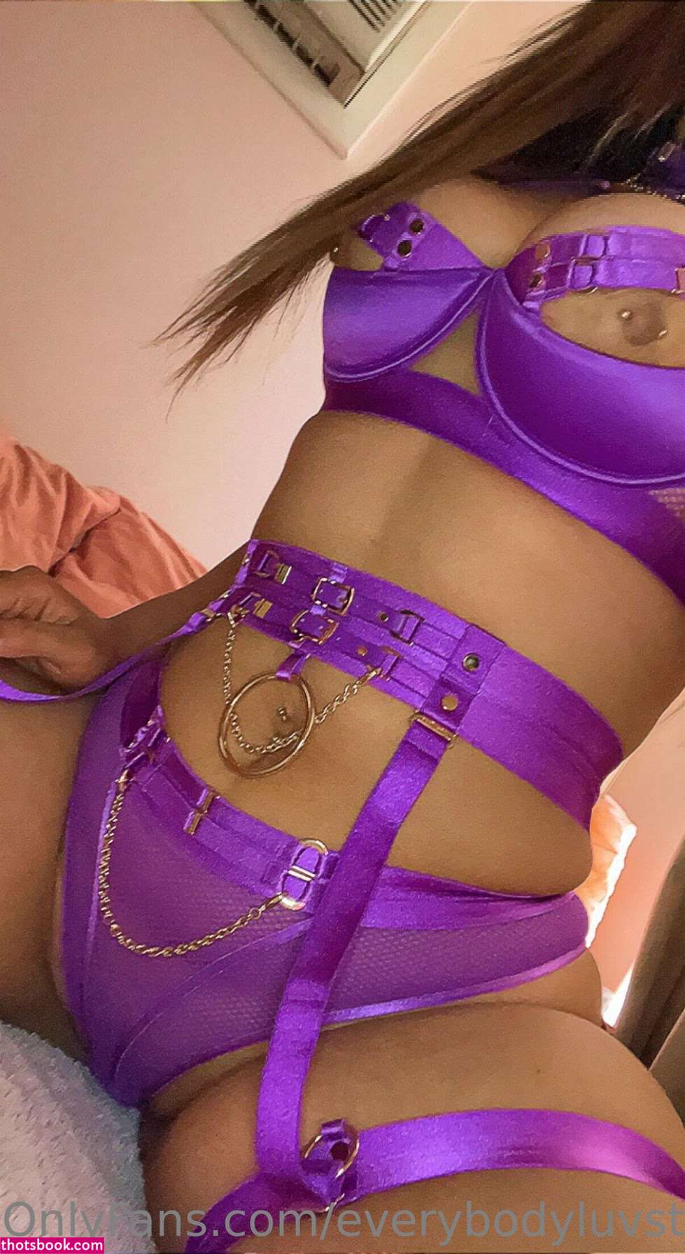 Tinashe Essie Photo #16