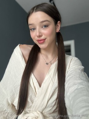Bella Miu Photo #4