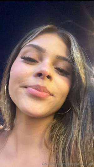 Daniela Valero Photo #10