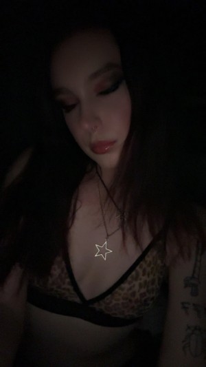 rubyscherryx Photo #2