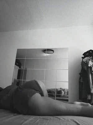 Ella Dvornik Photo #4