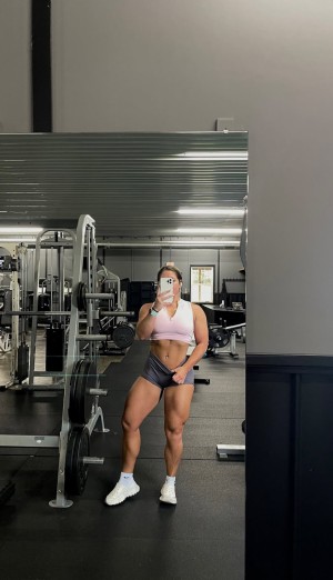 Kaitlinn Kfit Photo #6