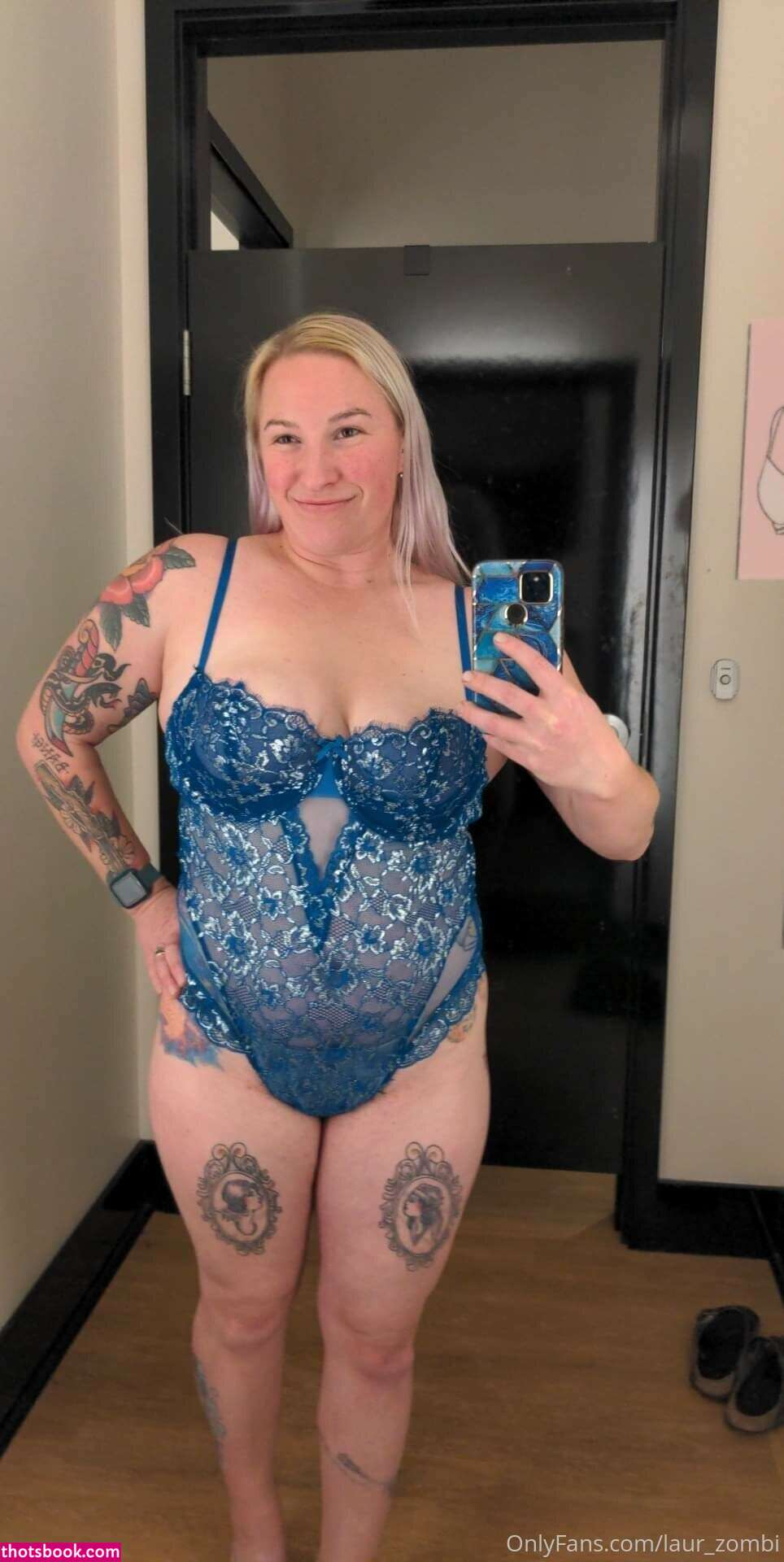 Laur Zombi Photo #18