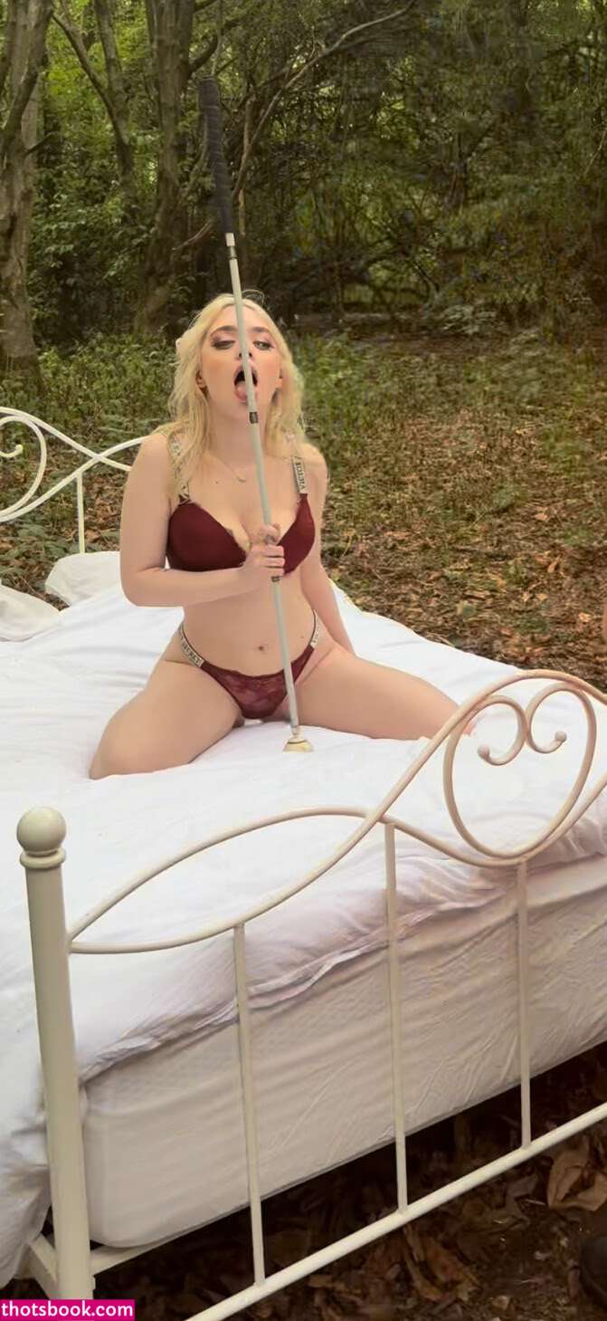 Kittysblind Photo #21