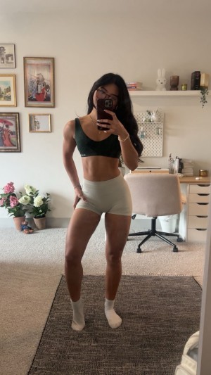 Lizelle Pear Photo #21