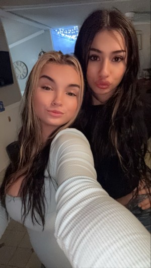 Llexistonee Photo #2