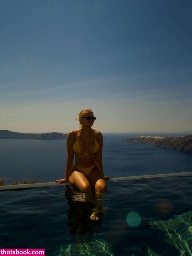 heleneelises Photo #6