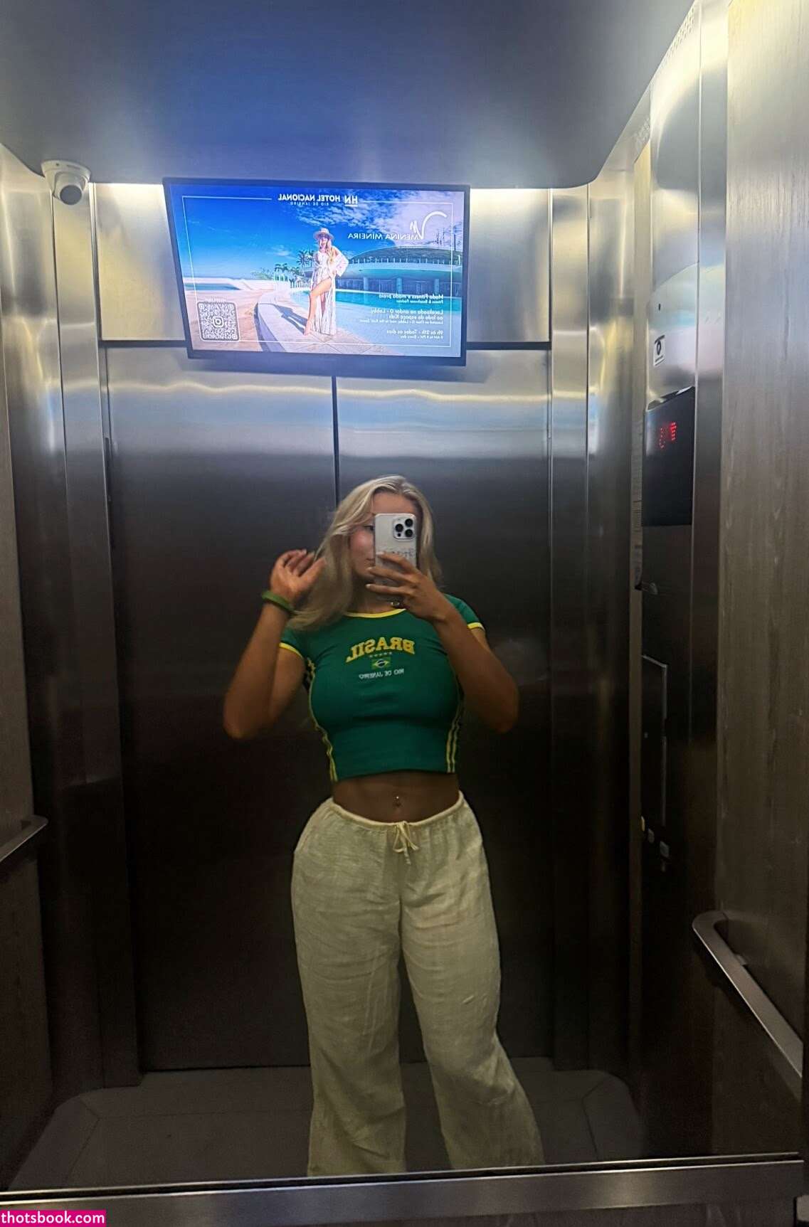 heleneelises Photo #15