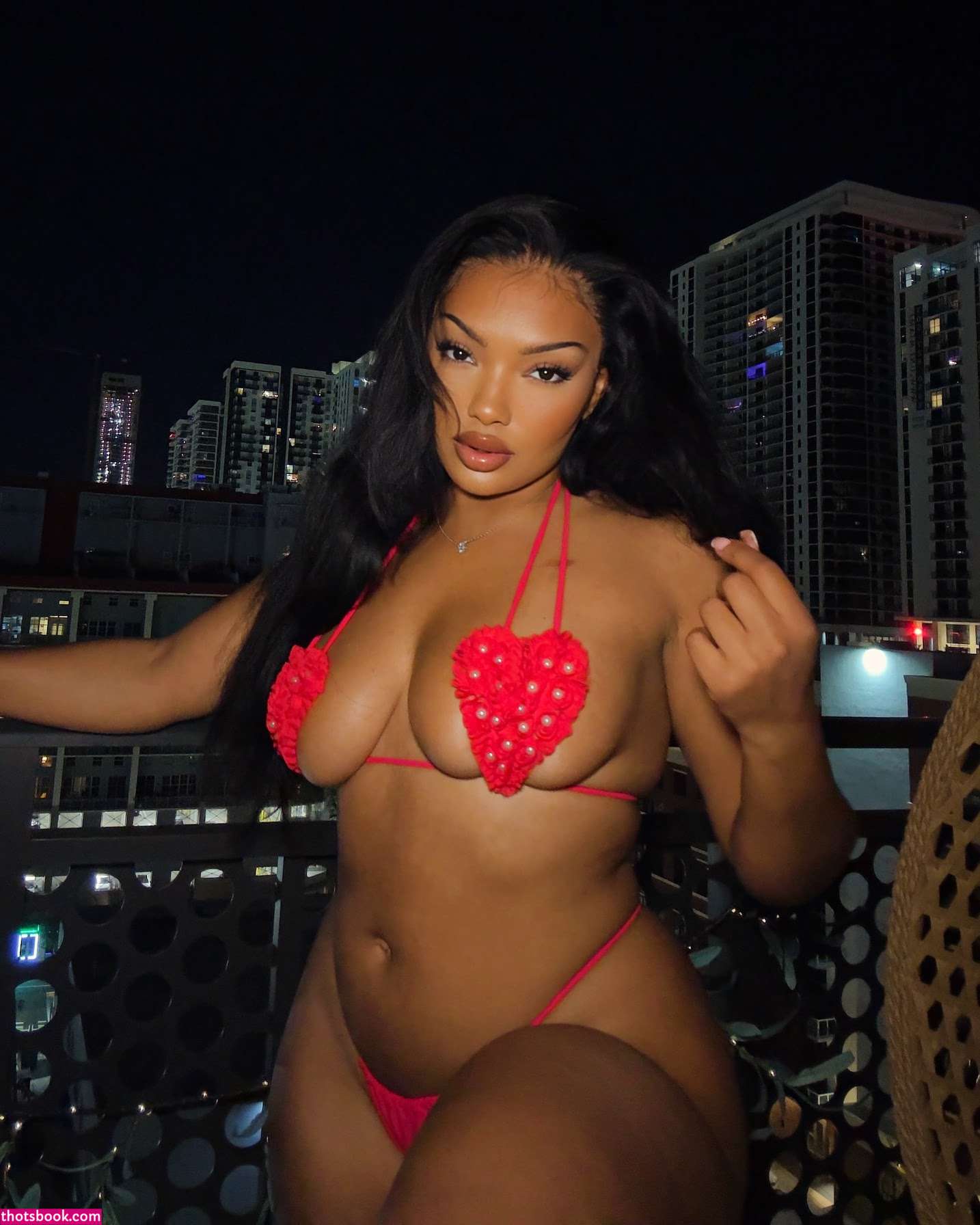 jazwiththevibes Photo #3