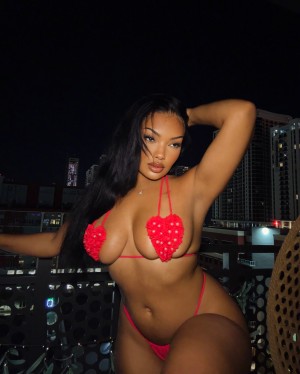 jazwiththevibes Photo #5